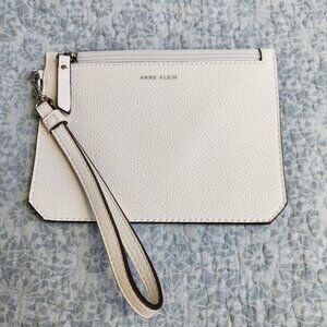 NWOT Anne Klein White Leather Wristlet